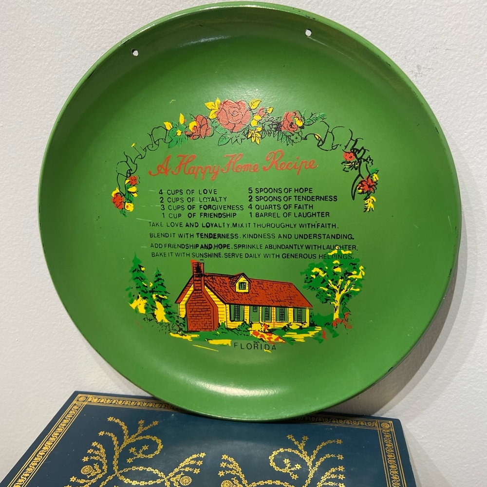 Decorative Kitchen “ Happy Home Recipe”  Plate Plaque - 9 1/2” Diameter